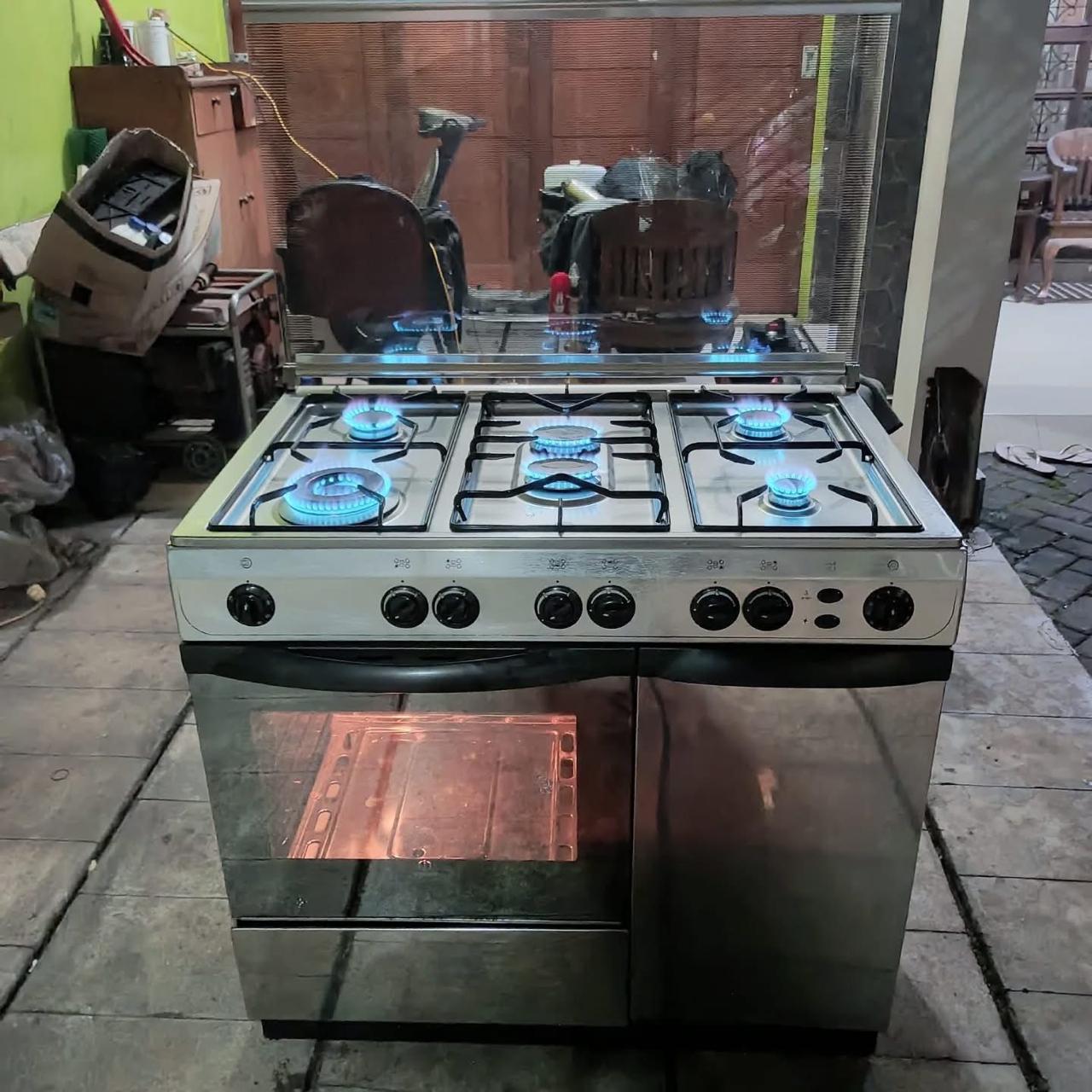 Pengujian Elemen Pemanas & Konveksi Oven Brandt