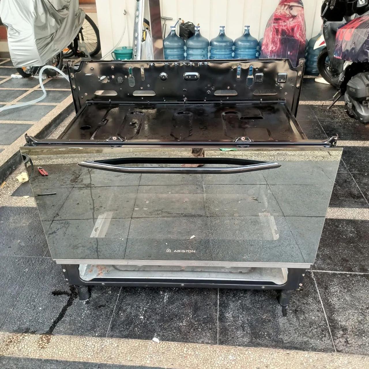 Sebelum - Restorasi & Servis Freestanding Cooker Ariston