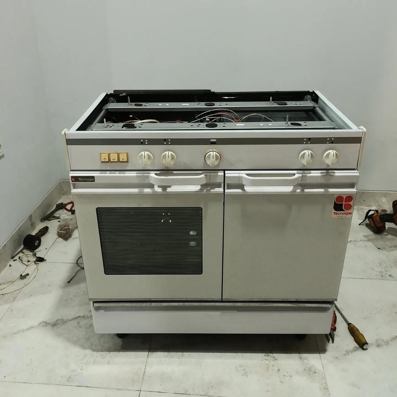 Sesudah - Overhaul & Rekondisi Freestanding Stove Tecnogas